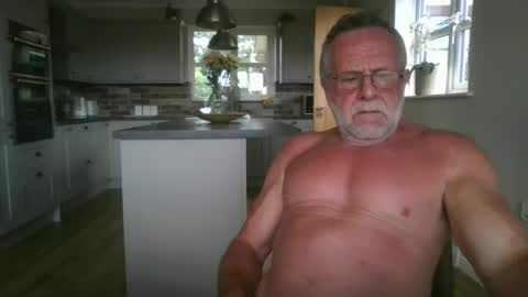 Snapshot of martinrgbxxxx chatting on 06-29-26, 09:15 martinrgbxxxx online show from 06-29-26, 09:15