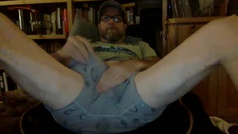 Snapshot of martinstolcris chatting on 05-28-26, 06:10 martinstolcris online show from 05-28-26, 06:10