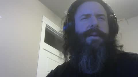 Snapshot of martlz chatting on 12-26-24, 10:05 Martlz online show from 12-26-24, 10:05