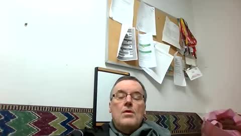 Snapshot of marty1688 chatting on 01-12-26, 01:16 marty1688 online show from 01-12-26, 01:16