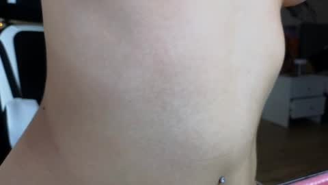 Snapshot of mary___moore chatting on 02-10-25, 08:20 Maria online show from 02-10-25, 08:20