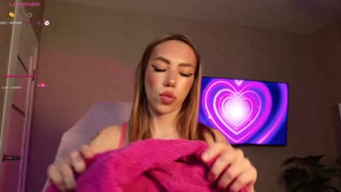 Snapshot of mary_brent chatting on 05-08-26, 04:01 Mery online show from 05-08-26, 04:01
