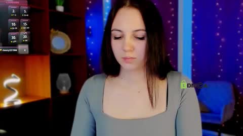 Snapshot of mary_chilli chatting on 02-28-26, 12:44 mary_chilli online show from 02-28-26, 12:44