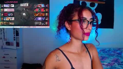 Snapshot of mary_jane1_ chatting on 02-19-26, 01:56 mary online show from 02-19-26, 01:56