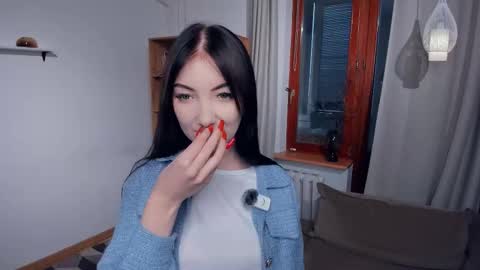 Snapshot of mary_loky chatting on 12-05-25, 08:23 Mary online show from 12-05-25, 08:23