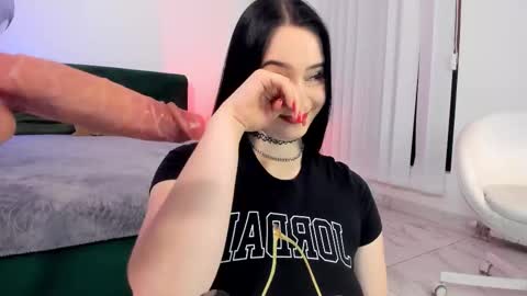 Mary online show from 02-15-26, 07:38