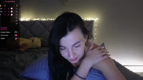 Snapshot of mary_love16 chatting on 09-20-25, 10:11 Maria online show from 09-20-25, 10:11