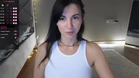 Snapshot of mary_love16 chatting on 09-24-25, 08:17 Maria online show from 09-24-25, 08:17