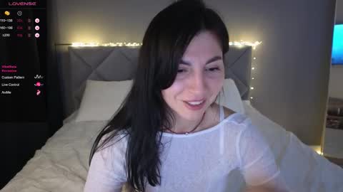 Snapshot of mary_love16 chatting on 10-11-25, 05:33 Maria online show from 10-11-25, 05:33