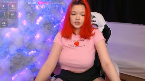 Snapshot of mary_lunar chatting on 02-02-25, 02:27 Mary online show from 02-02-25, 02:27