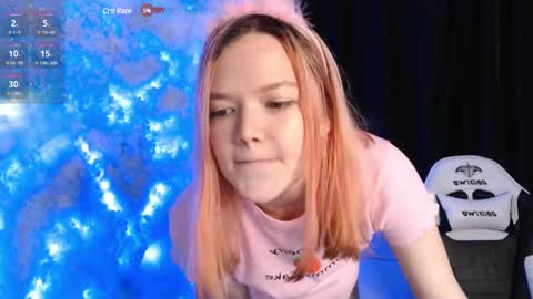 Snapshot of mary_lunar chatting on 02-20-25, 09:42 Mary online show from 02-20-25, 09:42