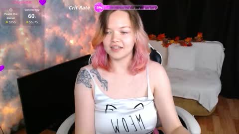 Snapshot of mary_lunar chatting on 09-09-25, 07:13 Mary online show from 09-09-25, 07:13