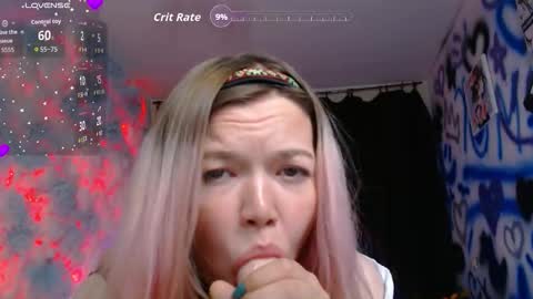 Snapshot of mary_lunar chatting on 09-21-25, 05:03 Mary online show from 09-21-25, 05:03