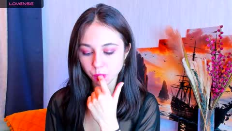 Mary online show from 10-11-25, 11:36