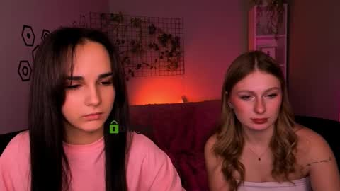 Snapshot of mary_meow_hot chatting on 12-05-25, 08:16 Mary online show from 12-05-25, 08:16