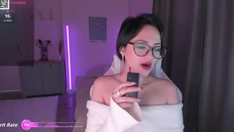 Mary online show from 03-24-26, 01:21