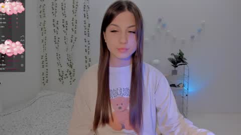 Snapshot of mary_tim chatting on 01-24-25, 04:39 Maryana online show from 01-24-25, 04:39