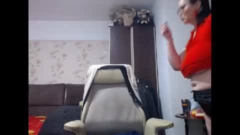 Mary online show from 02-04-25, 06:57