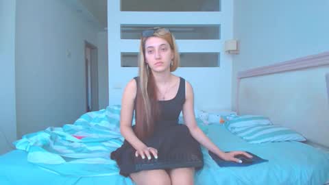 marya442004 online show from 11-01-25, 05:42