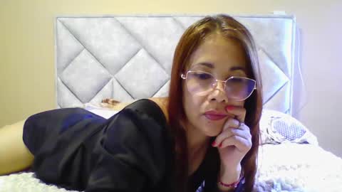 Snapshot of maryamgirl08 chatting on 06-05-26, 10:04 Engracia online show from 06-05-26, 10:04