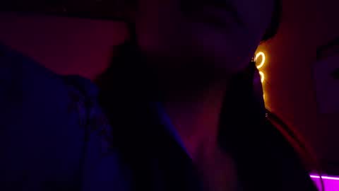 Snapshot of maryberry__ chatting on 05-11-26, 04:18 online show from 05-11-26, 04:18