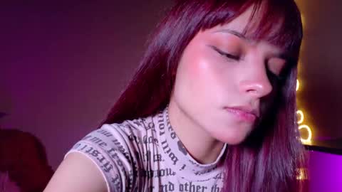 Snapshot of maryberry__ chatting on 05-27-26, 03:14 online show from 05-27-26, 03:14