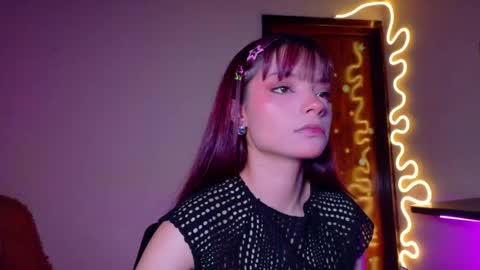 Snapshot of maryberry__ chatting on 06-10-26, 05:07 online show from 06-10-26, 05:07
