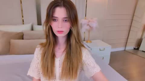 Snapshot of marybeth_snow chatting on 06-10-26, 05:12 Marybeth online show from 06-10-26, 05:12