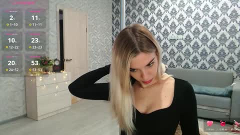 Snapshot of marybronce chatting on 11-25-25, 07:52 marybronce online show from 11-25-25, 07:52