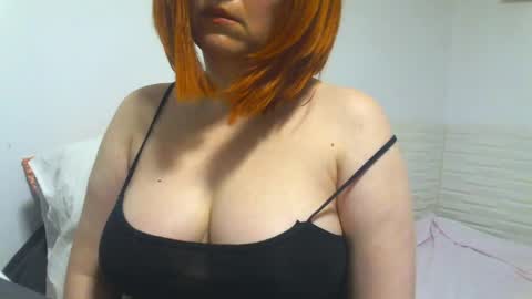 Snapshot of marycrazy2025 chatting on 05-27-26, 01:57 marycrazy2025 online show from 05-27-26, 01:57
