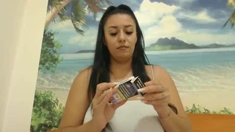 maryem online show from 10-22-25, 10:59