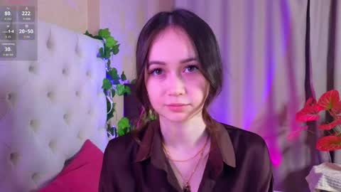 Snapshot of maryflorez chatting on 05-26-26, 08:27 Bella3 online show from 05-26-26, 08:27