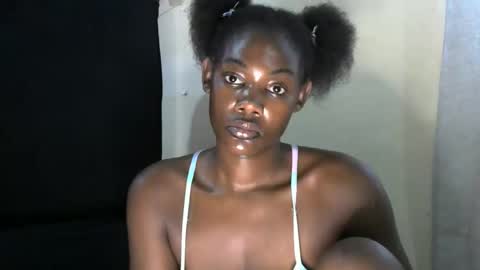 Mary online show from 11-07-25, 03:17