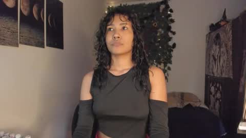 Snapshot of maryjane_785039 chatting on 12-05-25, 06:26 maria online show from 12-05-25, 06:26