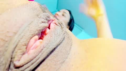 Snapshot of maryjoe11 chatting on 12-13-24, 01:48 maryjoe11 online show from 12-13-24, 01:48