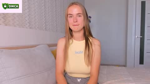 Mari online show from 09-27-25, 07:13