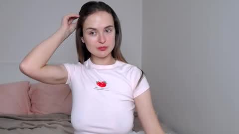 Snapshot of marylee_21 chatting on 12-18-25, 09:21 Mari online show from 12-18-25, 09:21