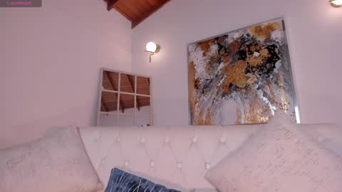  Mary  online show from 12-31-24, 02:36