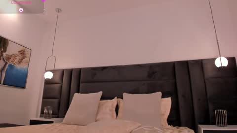  Mary  online show from 02-11-25, 05:40