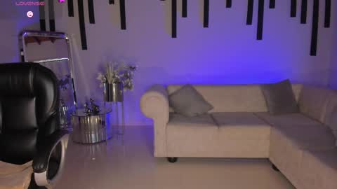  Mary  online show from 03-10-25, 05:50