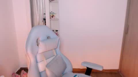 maryline online show from 04-06-26, 02:31