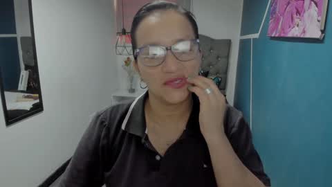 Snapshot of marylinmilf chatting on 12-02-24, 08:00 Marylin online show from 12-02-24, 08:00