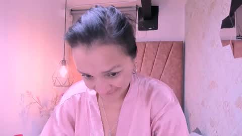 Marylin online show from 10-21-25, 07:31