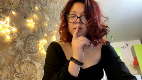 Liza online show from 05-17-26, 05:09