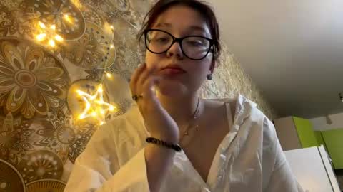 Liza online show from 05-19-26, 05:30