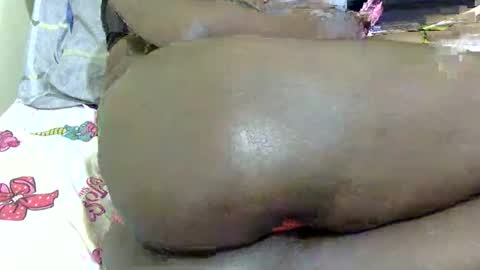 marylov23 online show from 11-18-25, 03:05