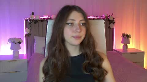 Mary Miller online show from 04-01-26, 01:41