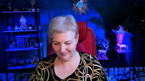 Snapshot of marymogan chatting on 10-13-25, 12:38 marymogan online show from 10-13-25, 12:38