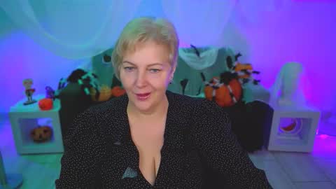 Snapshot of marymogan chatting on 11-04-25, 04:22 marymogan online show from 11-04-25, 04:22