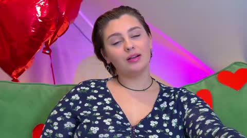 Snapshot of marymurrays chatting on 02-18-25, 04:15 MaryMurrays online show from 02-18-25, 04:15